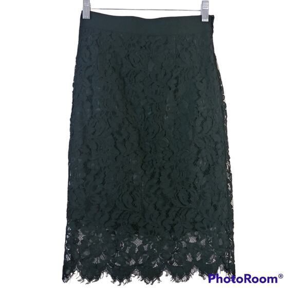 Socialite Black Pencil Skirt Lace Overlay Size Small - Picture 1 of 6